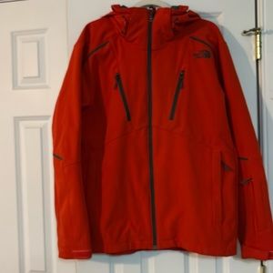 Men’s size Medium North Face winter jacket.